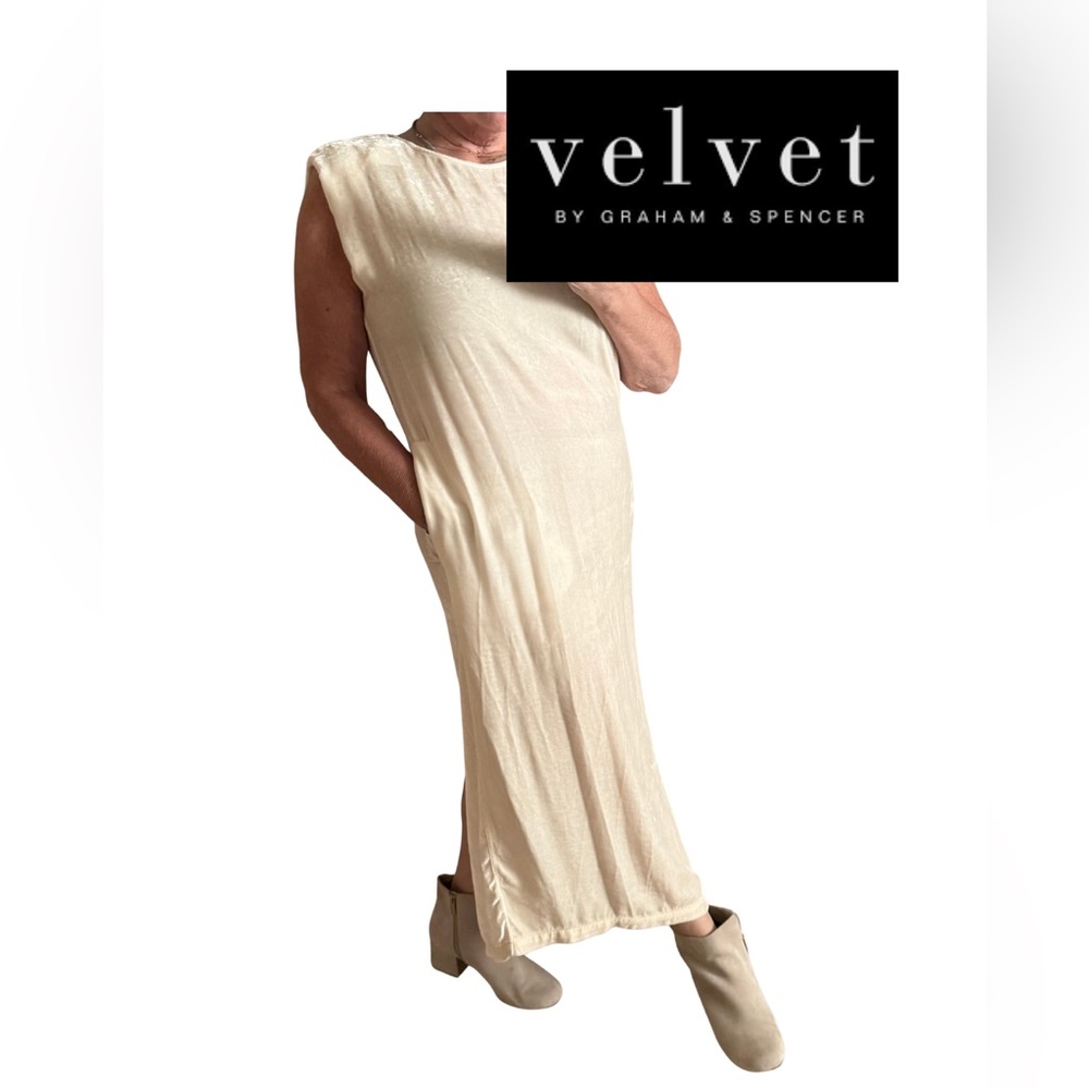Velvet by Graham & Spencer Cream Maxi Dress-sz Med. NWT